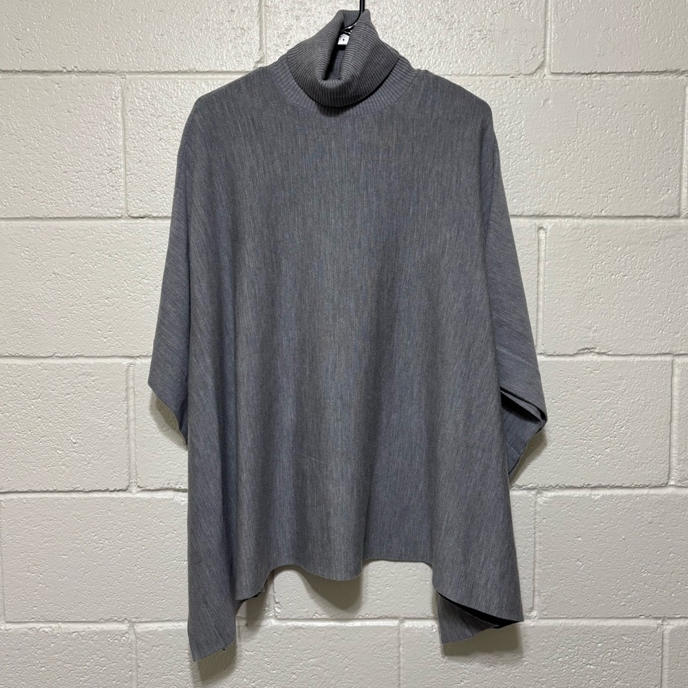 Ann Taylor Sweater Women’s M/L Gray Poncho Turtleneck Superfine Merino Wool Knit